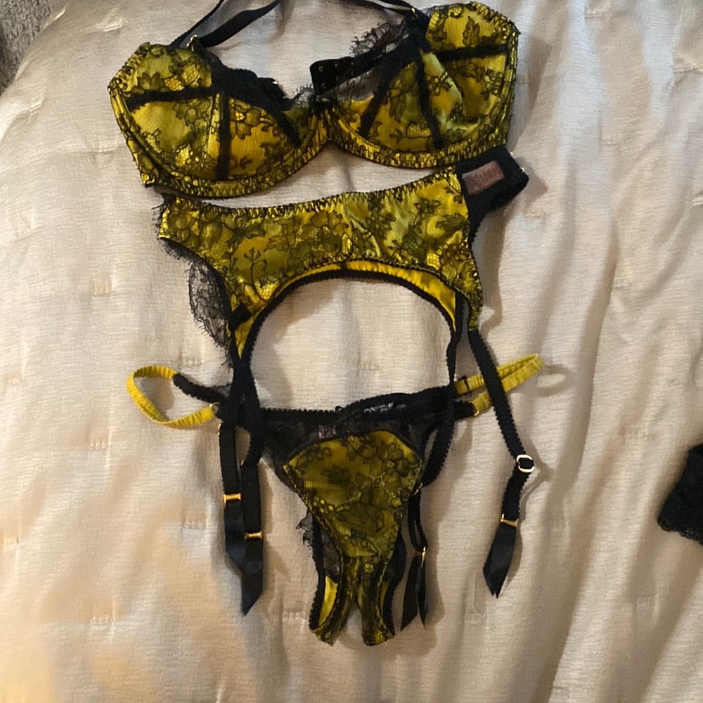 Agent provocateur set